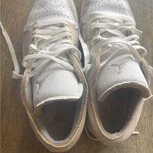 Air Jordan 1 low se craft inside out